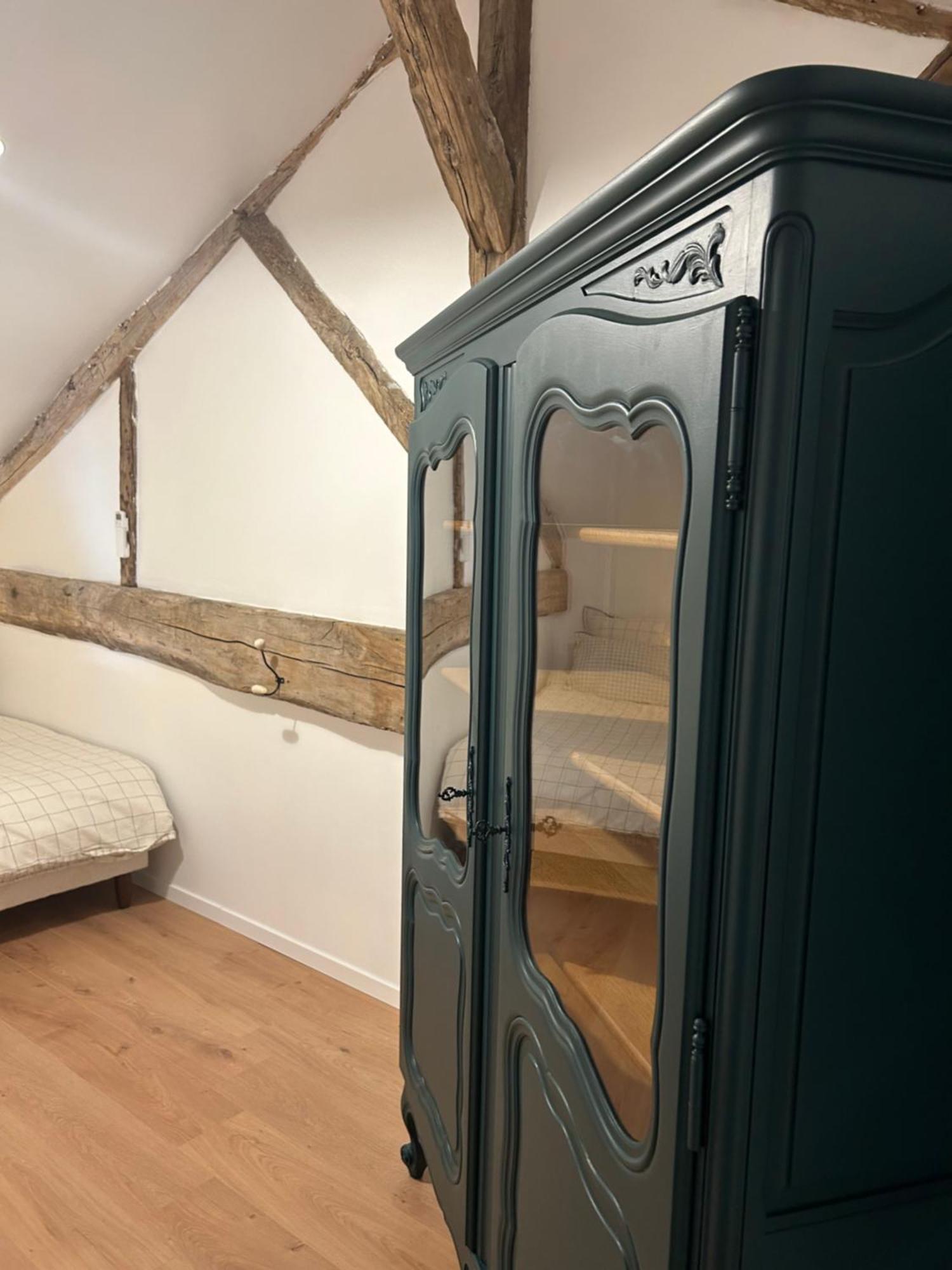 L Etable A Bois Holiday home *